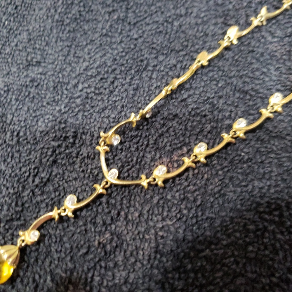 Jewelry - Picture 8 of 8